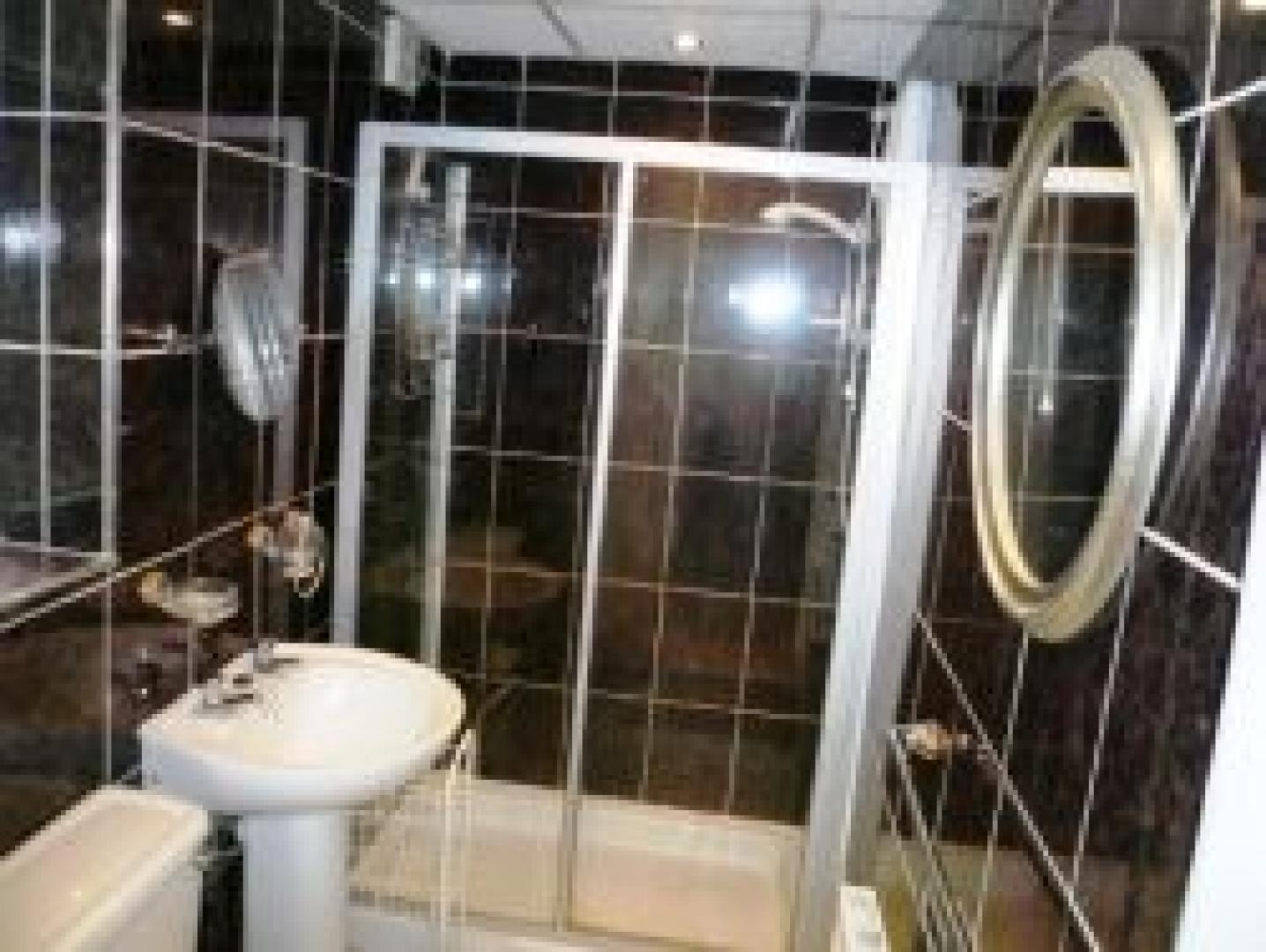 			A NEW MUST SEE INSTRUCTION, 2 Bedroom, 1 bath, 1 reception Flat			 Finchley Road, FINCHLEY ROAD